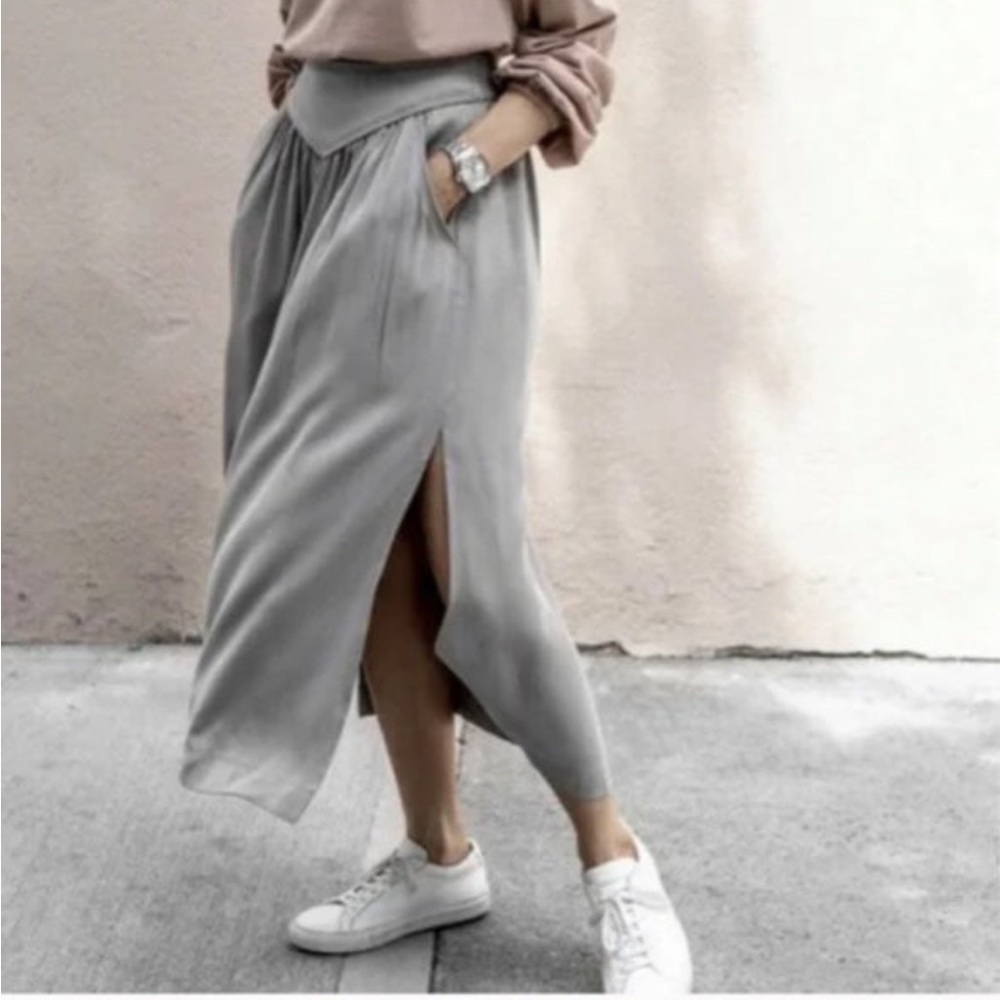 BLACK Gabrielle skirt